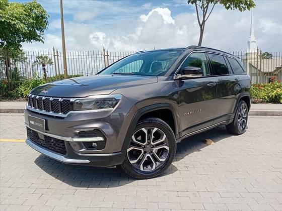 JEEP COMMANDER 1.3 T270 TURBO FLEX LIMITED AT6 JEEP COMMANDER 1.3 T270 TURBO FLEX LIMITED AT6